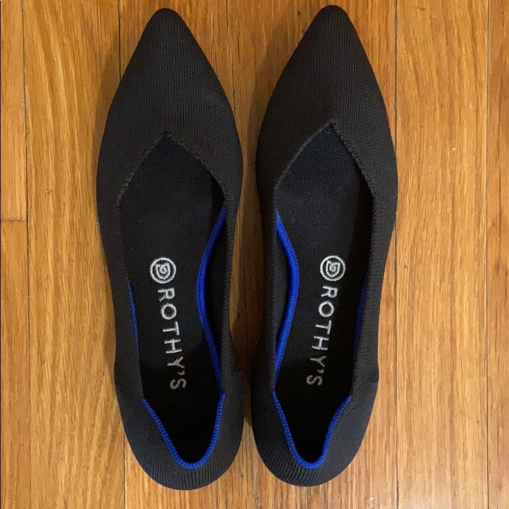 Black Rothy’s flats.
